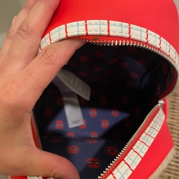 NWT Marvel Loungefly Sherpa Mini Backpack Spider-Man​​​​​ - Picture 7 of 9